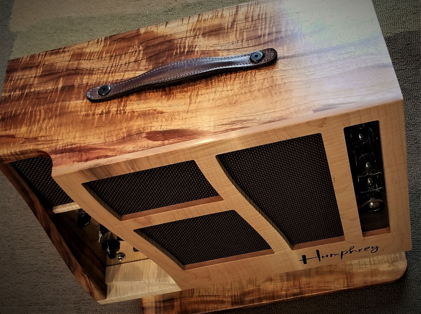 Espresso 15 Tube Amplifier - Tiger Maple & Koa — 2